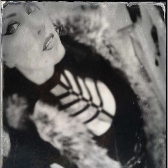 Meet your Posher, Amy - Picture 10 of 16